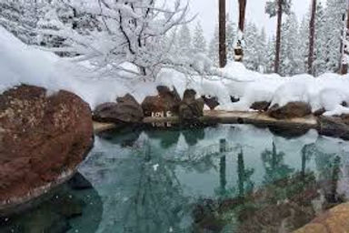Sierra Hotsprings 